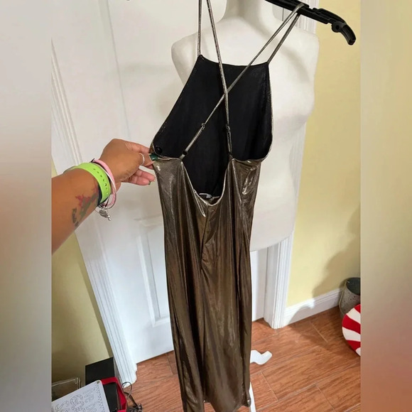 Midi Slip Dress, Liquid Metal bronze/gold color, bodycon, gorgeous!!
Small/XS - Picture 7 of 11